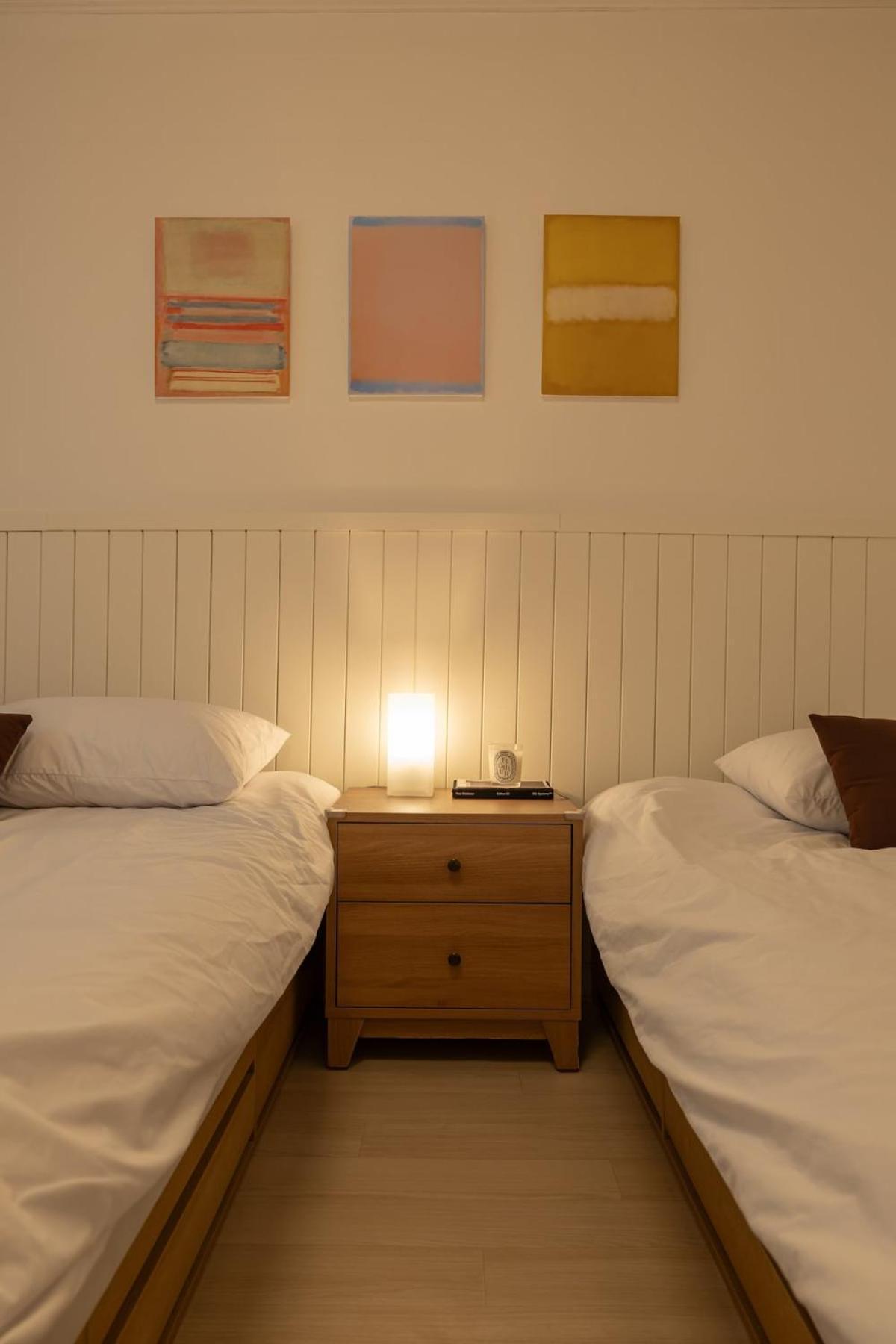 Apartment Poom Stay, Airport Bus, Cozy For Travelers,yeomchang Stn, Line9 Seoul
